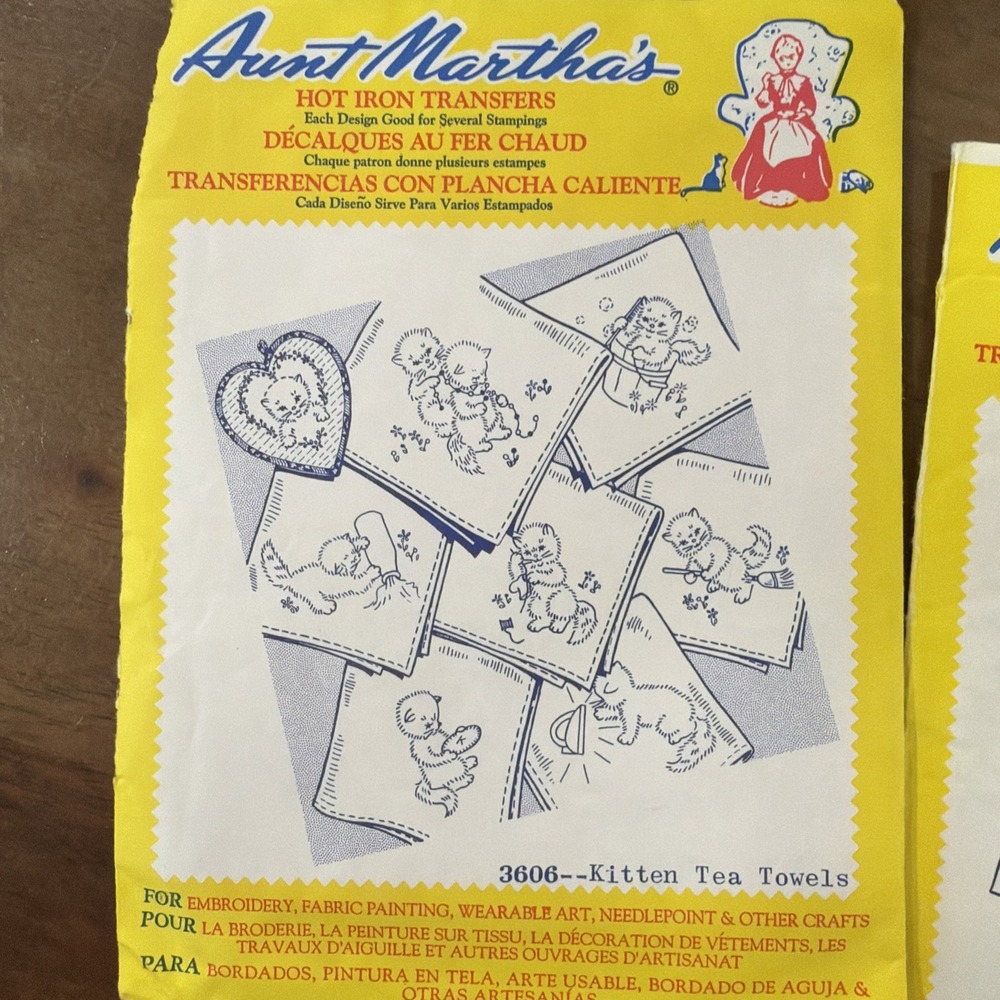 9- Vintage Aunt Martha's Hot Iron Transfers Embroidery Textile Painting Wearable - Picture 2 of 10
